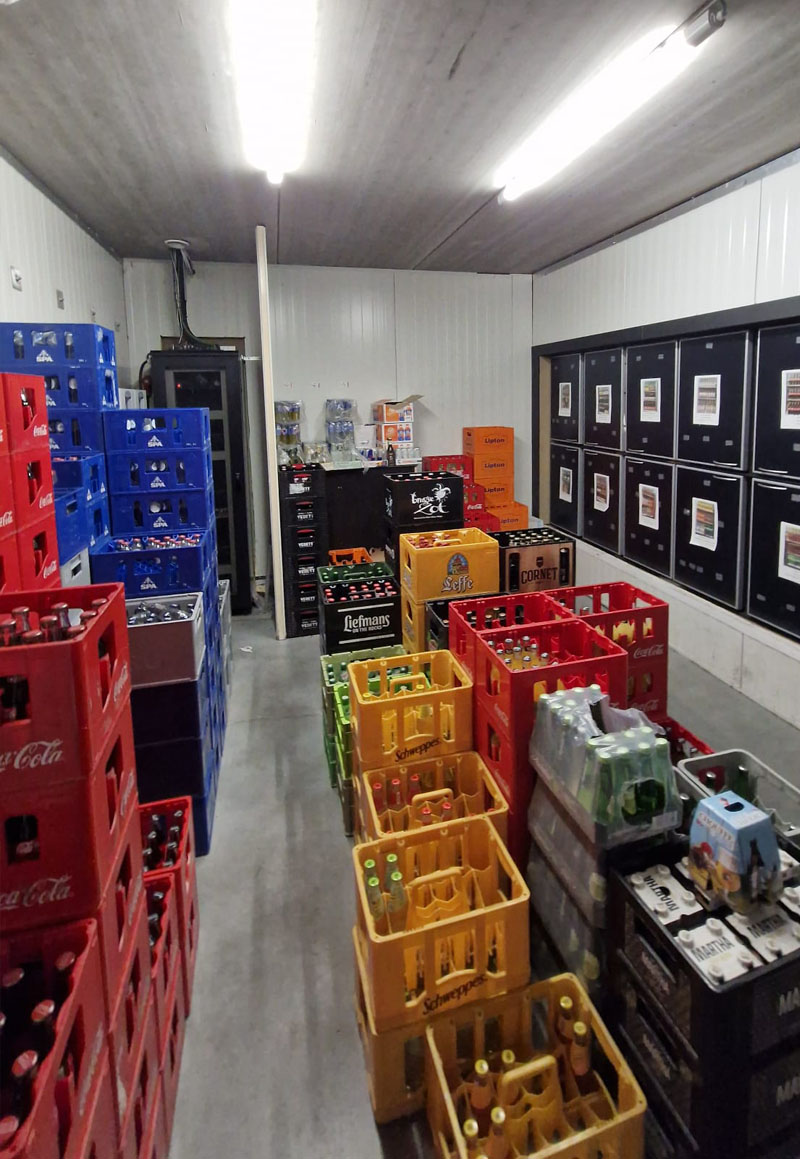 Koelruimte dranken bowling te Latem